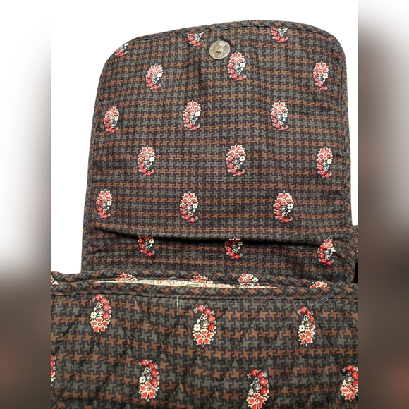 VERA BRADLEY BODY BAG - Picture 8 of 10